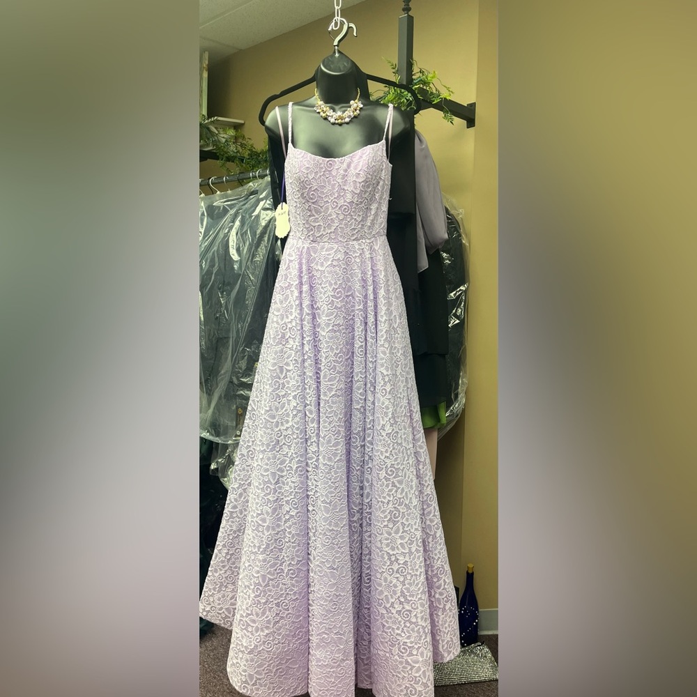 Elegant Lavender Lace Evening Gown